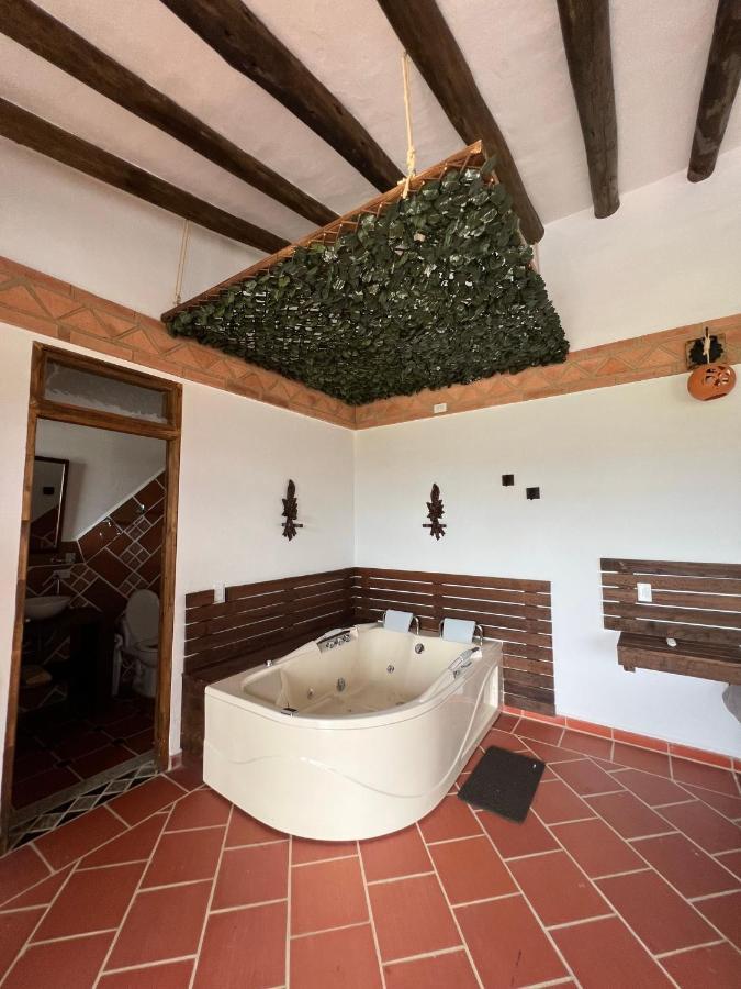 Hotel, Bungalows, Chalet Y Cabanas Aventura Park Villa De Leyva La Periquera Kültér fotó