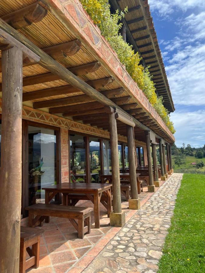 Hotel, Bungalows, Chalet Y Cabanas Aventura Park Villa De Leyva La Periquera Kültér fotó